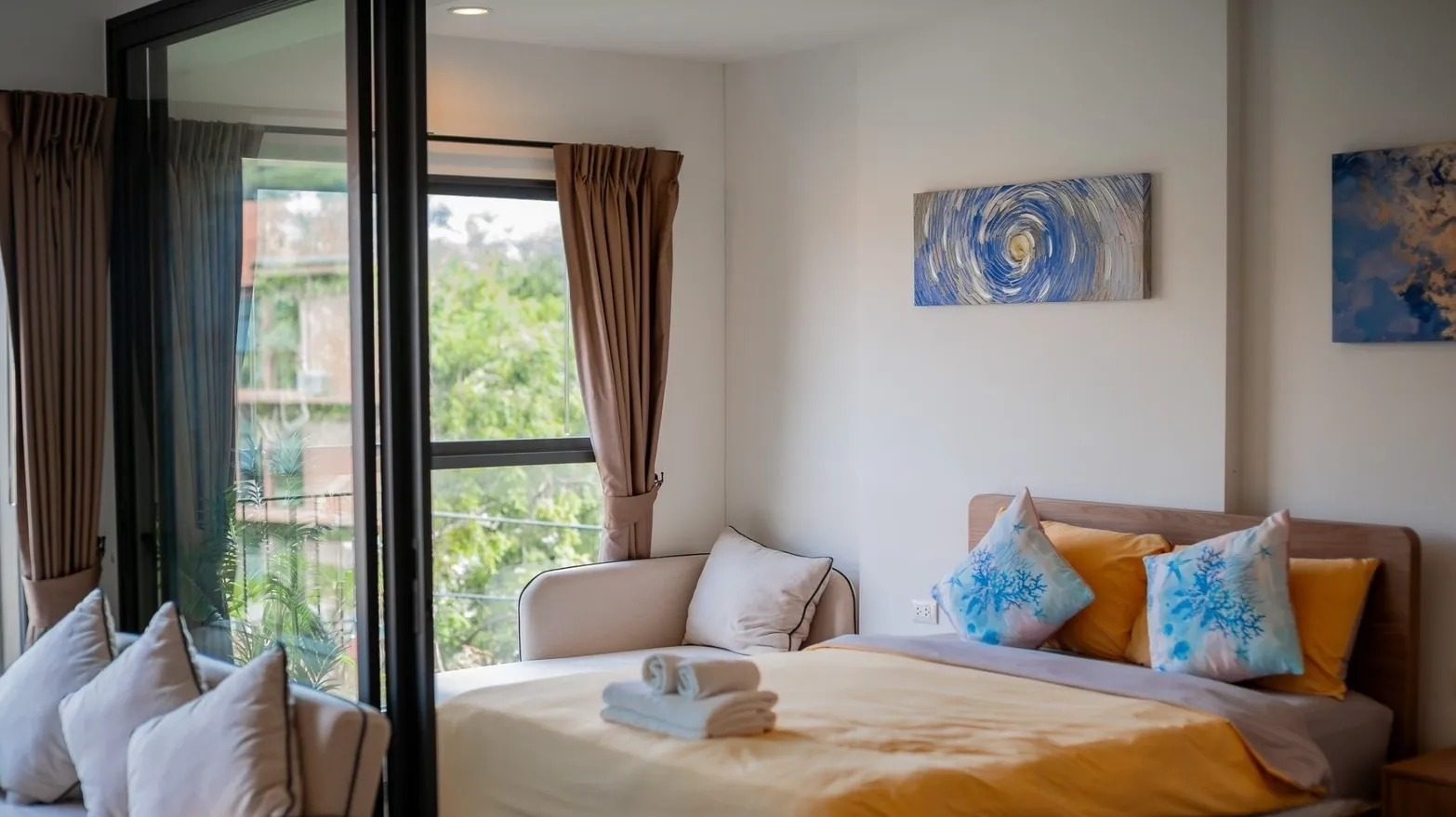1 Bedroom Condo for rent at La Habana — photo 5