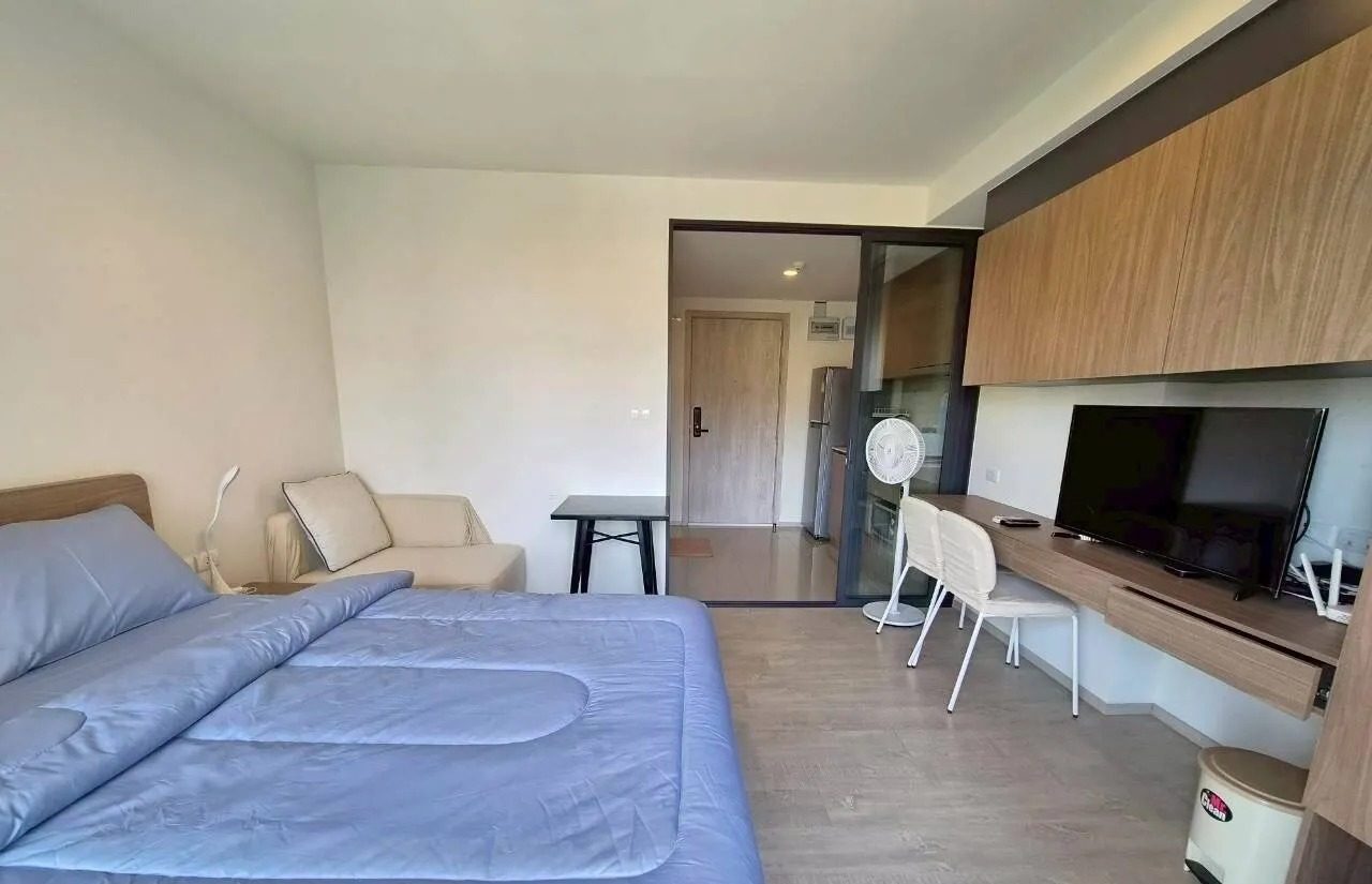 Studio Condo for rent at La Casita — photo 1