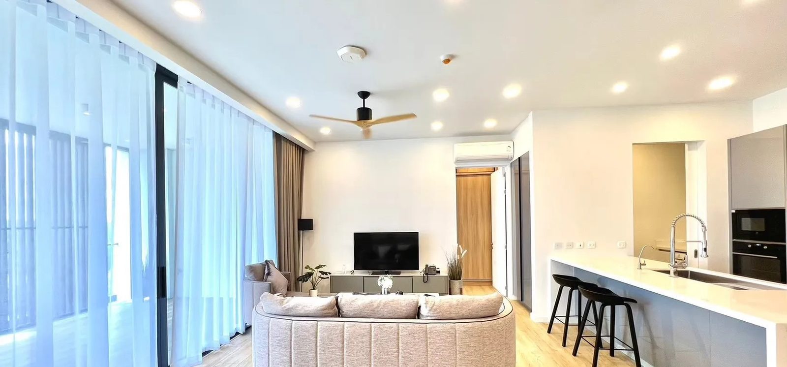 2 Bedroom Condo for rent at Sansara Black Mountain — photo 1