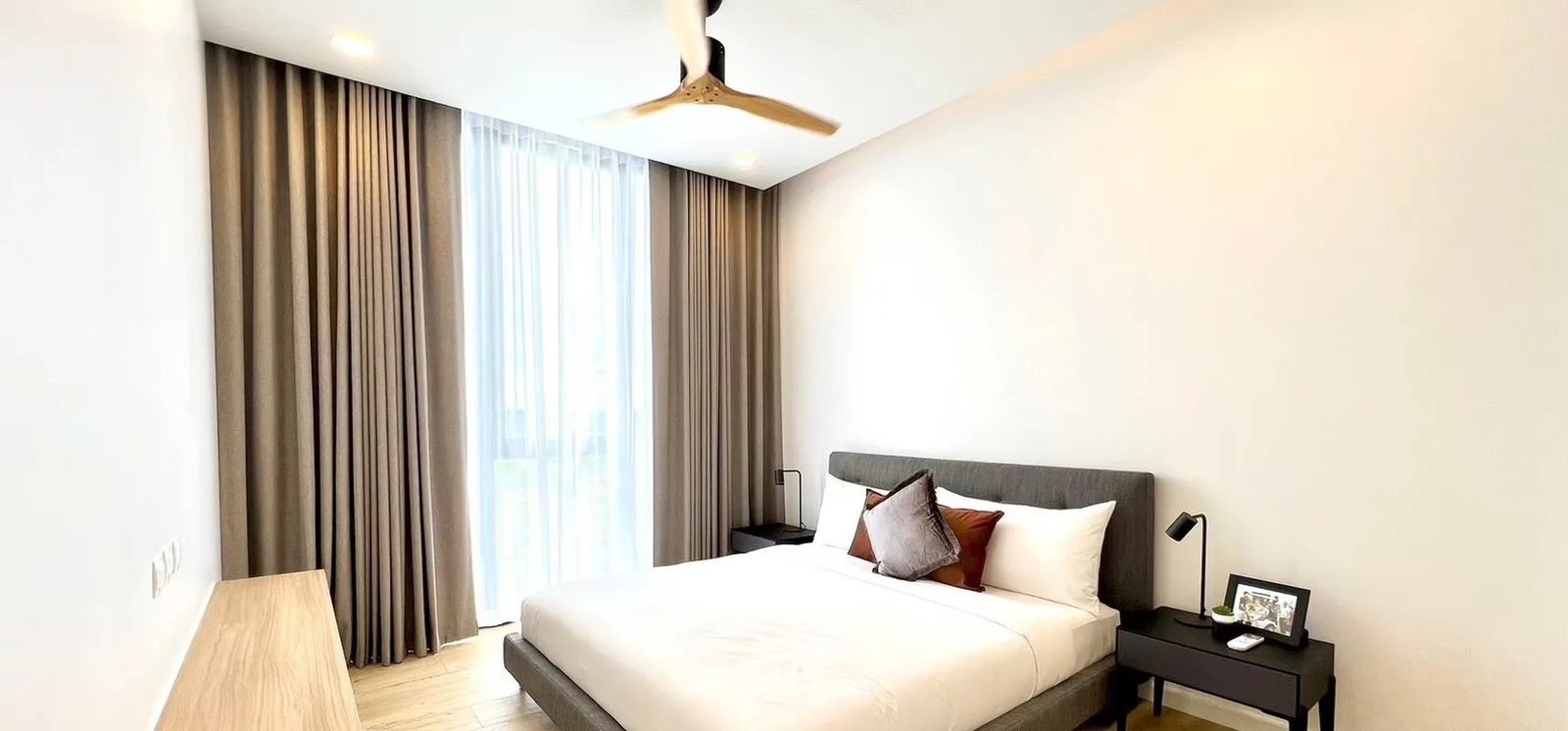 2 Bedroom Condo for rent at Sansara Black Mountain — photo 3