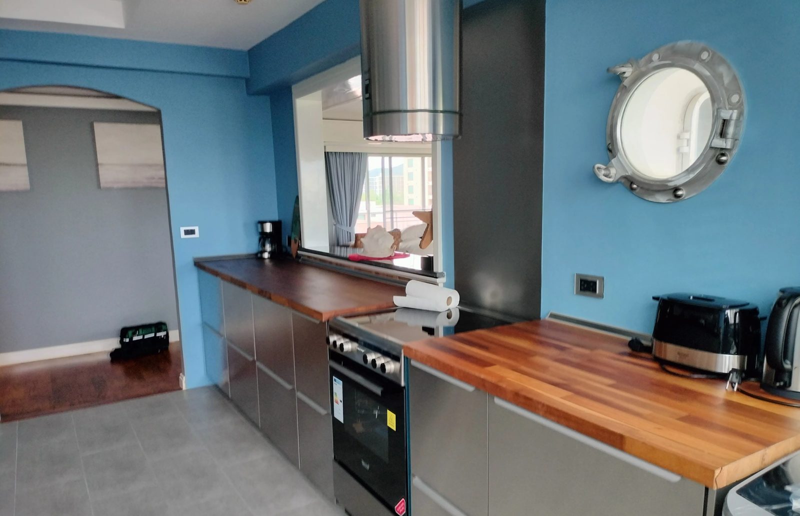 4 Bedroom Condo for rent at The Royal Princess Condominium — photo 3