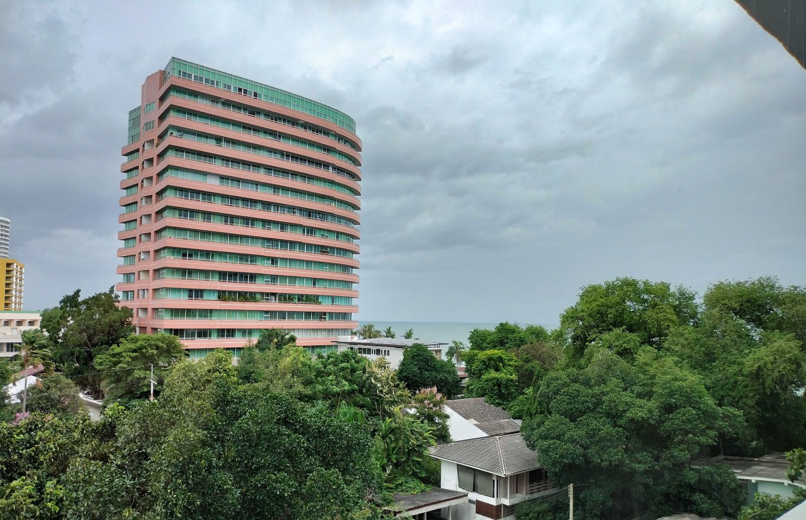 4 Bedroom Condo for rent at The Royal Princess Condominium — photo 5