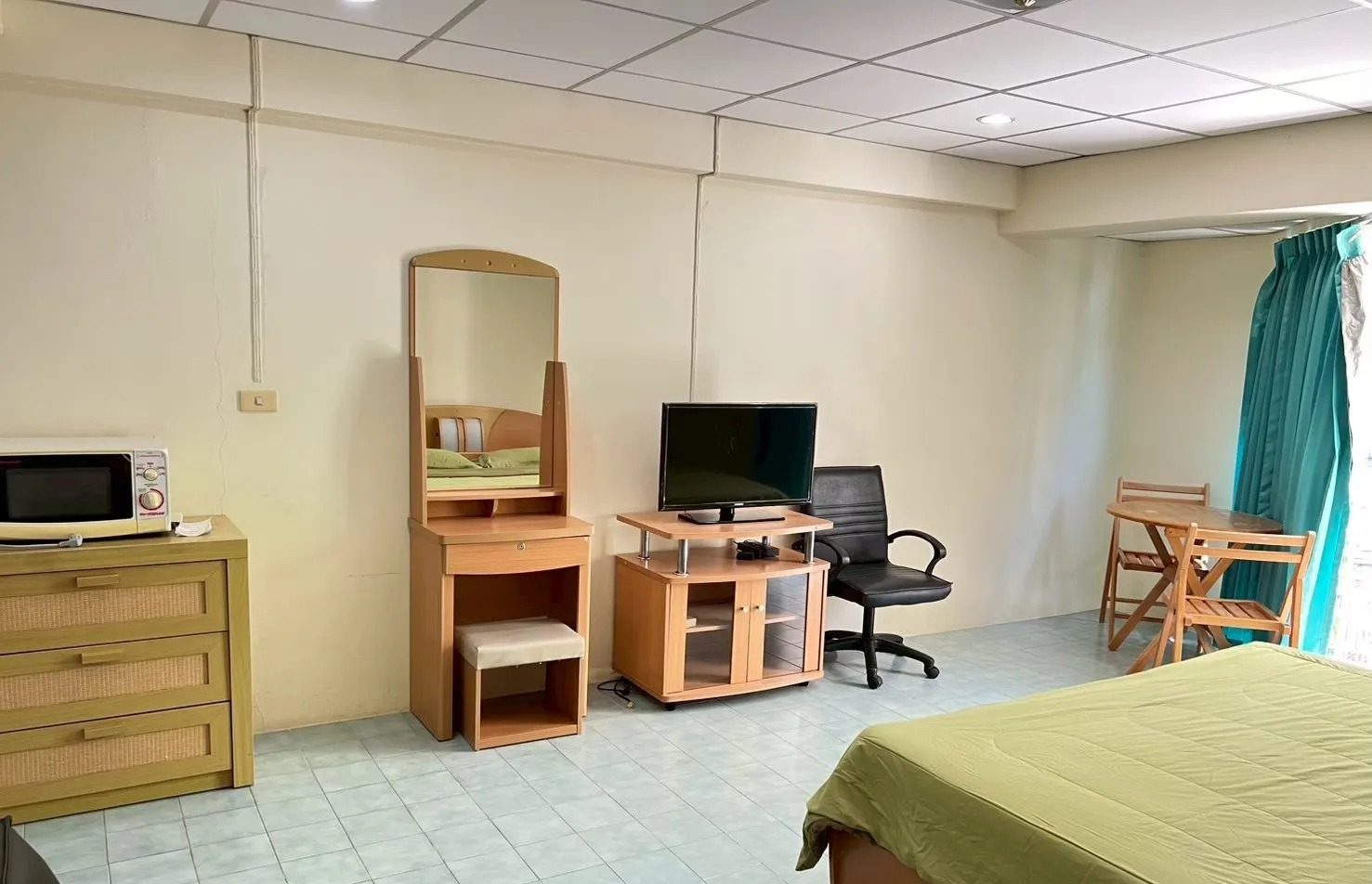 Studio Condo for rent at Hin Nam Sai Suay — photo 5