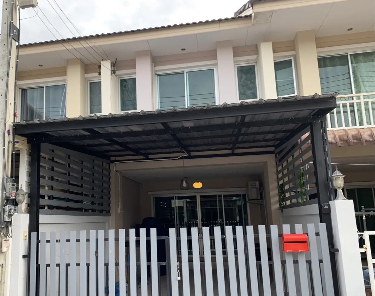 2 Bedroom Townhouse for rent at Glory House 2