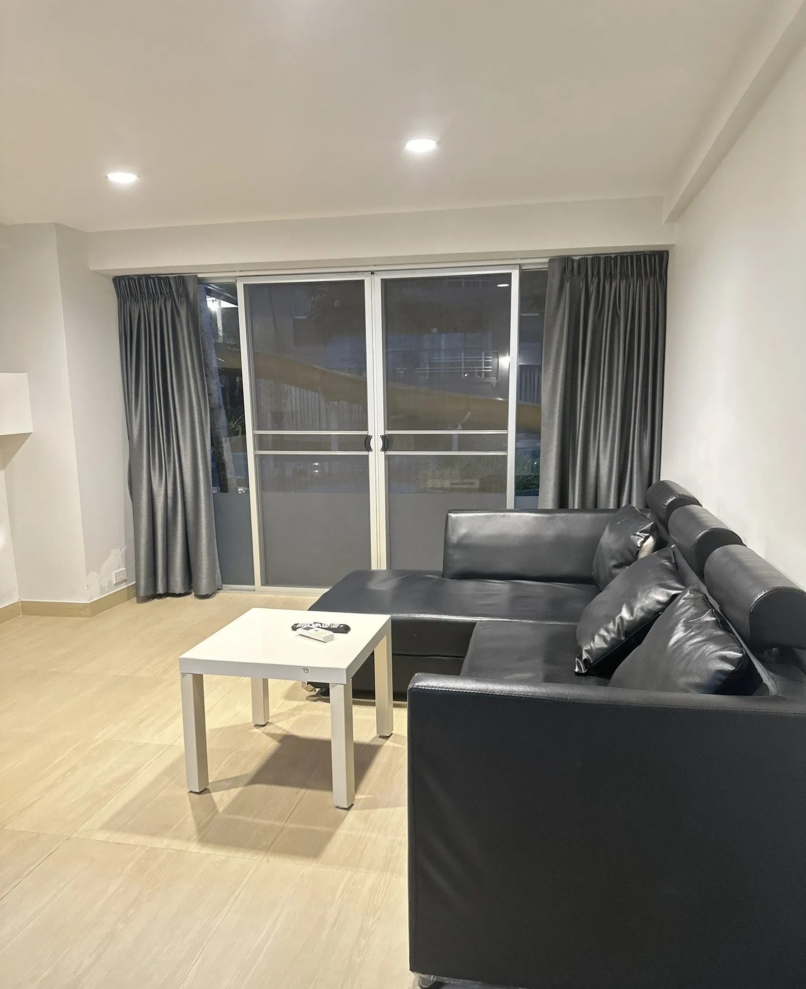 1 Bedroom Condo for rent at Hin Nam Sai Suay — photo 2