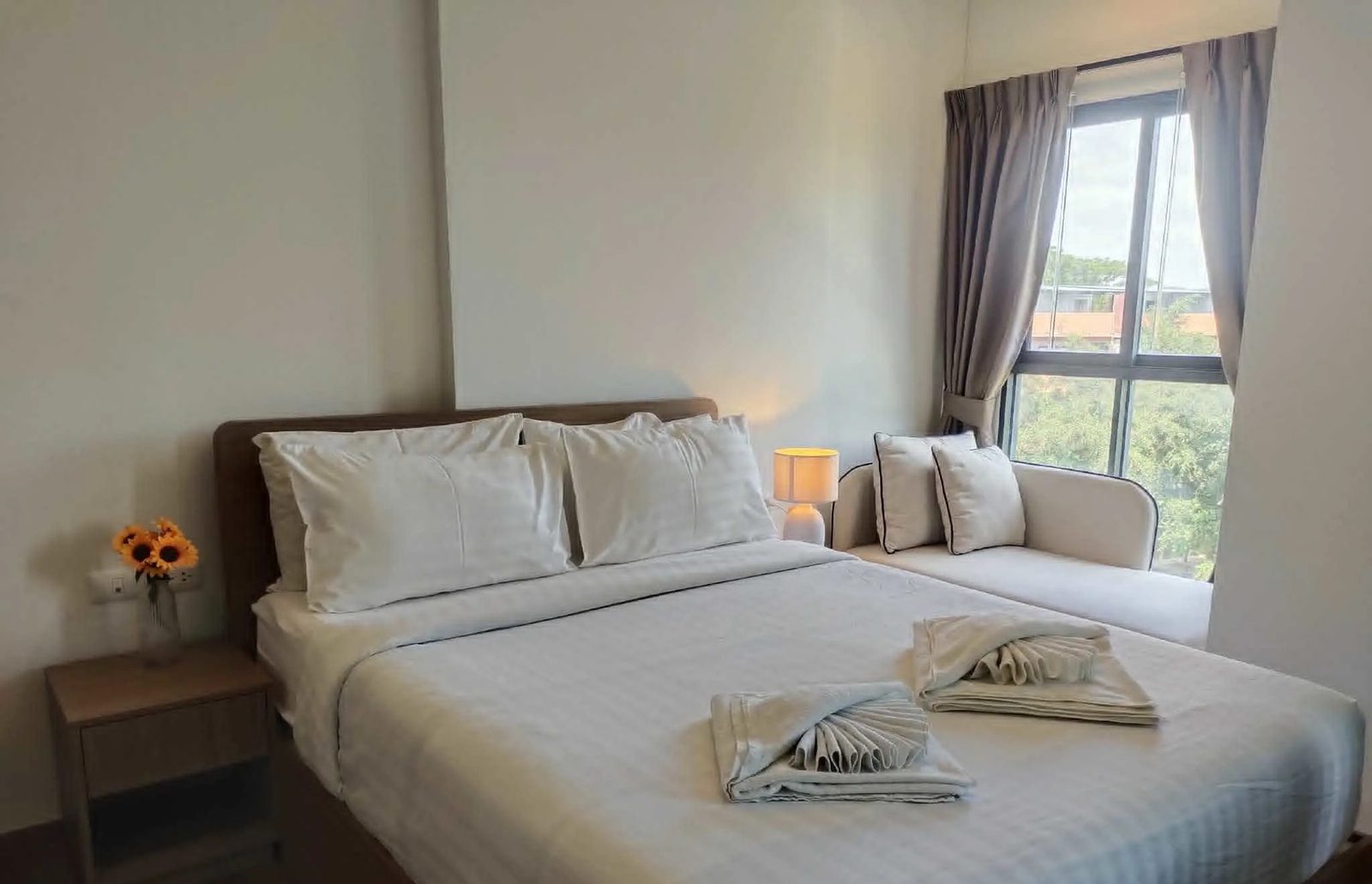 1 Bedroom Condo for rent at La Habana — photo 3
