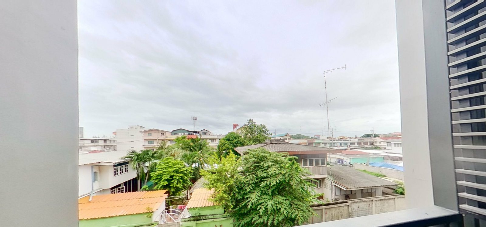 1 Bedroom Condo for rent at Marvest — photo 4