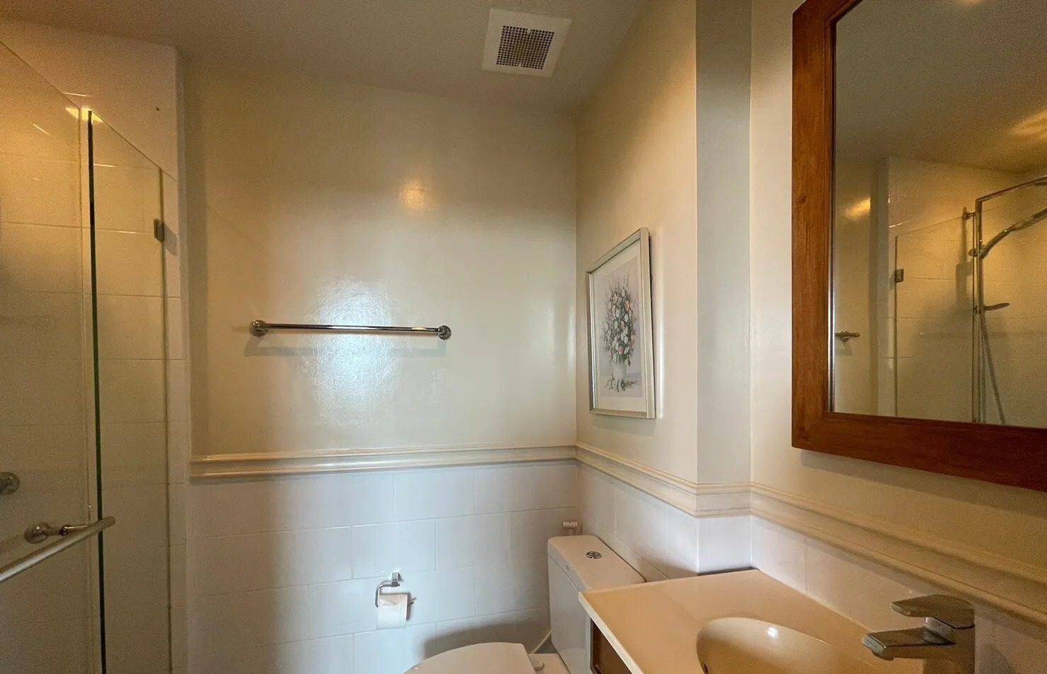 2 Bedroom Condo for rent at Autumn Condominium — photo 5