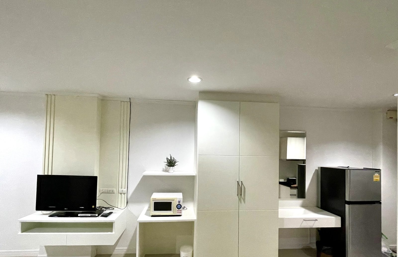 1 Bedroom Condo for rent at Baan Klang Hua Hin Condominium — photo 2