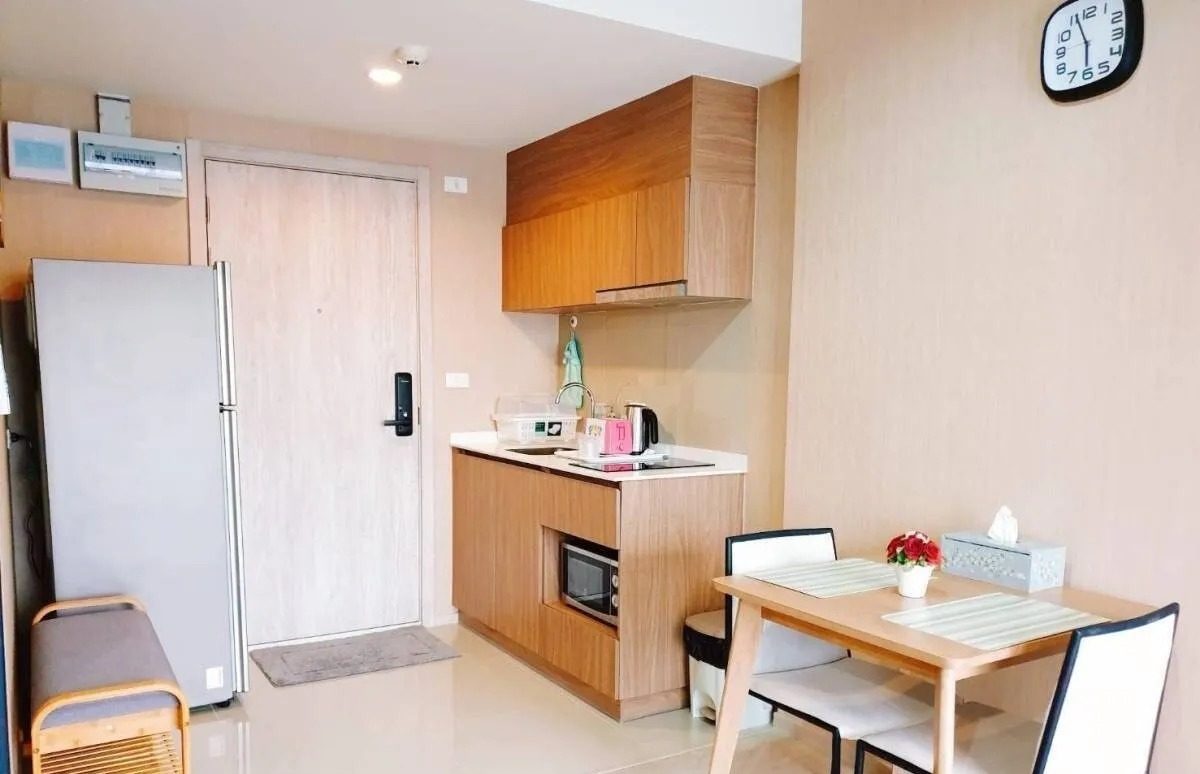 1 Bedroom Condo for rent at La Casita — photo 4