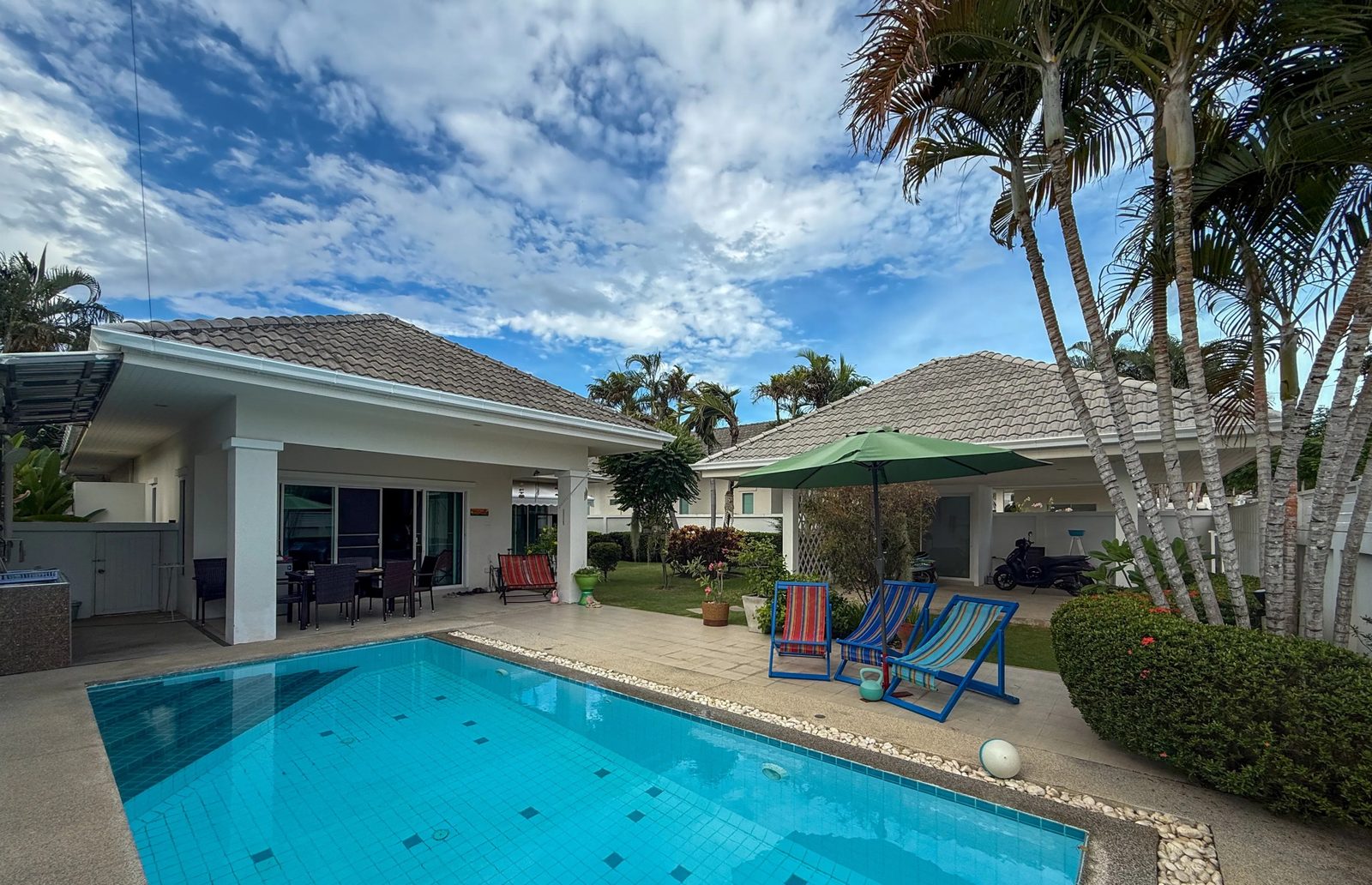 3 Bedroom Villa for rent at Hua Hin The Gold — photo 1