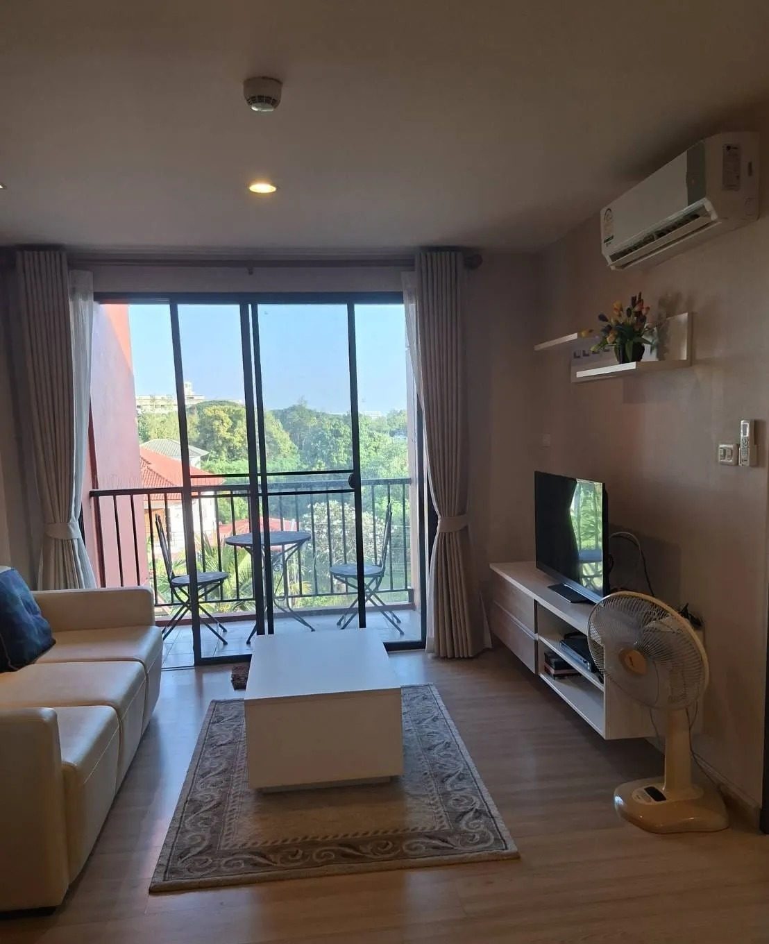 1 Bedroom Condo for rent at Bluroc Hua Hin — photo 1