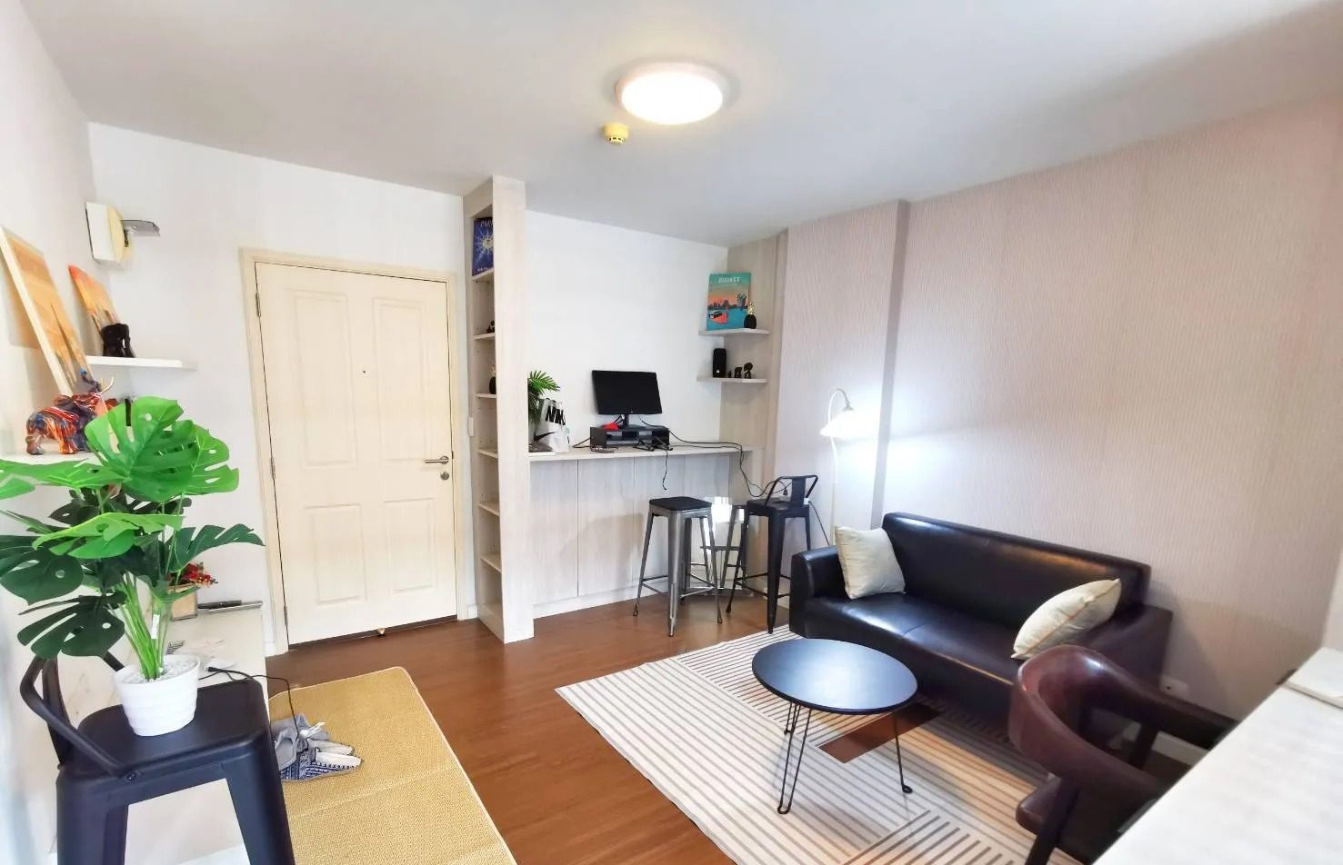 Studio Condo for rent at Baan Koo Kiang — photo 2