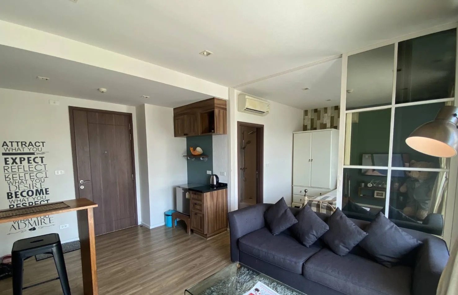 1 Bedroom Condo for rent at Autumn Condominium — photo 4
