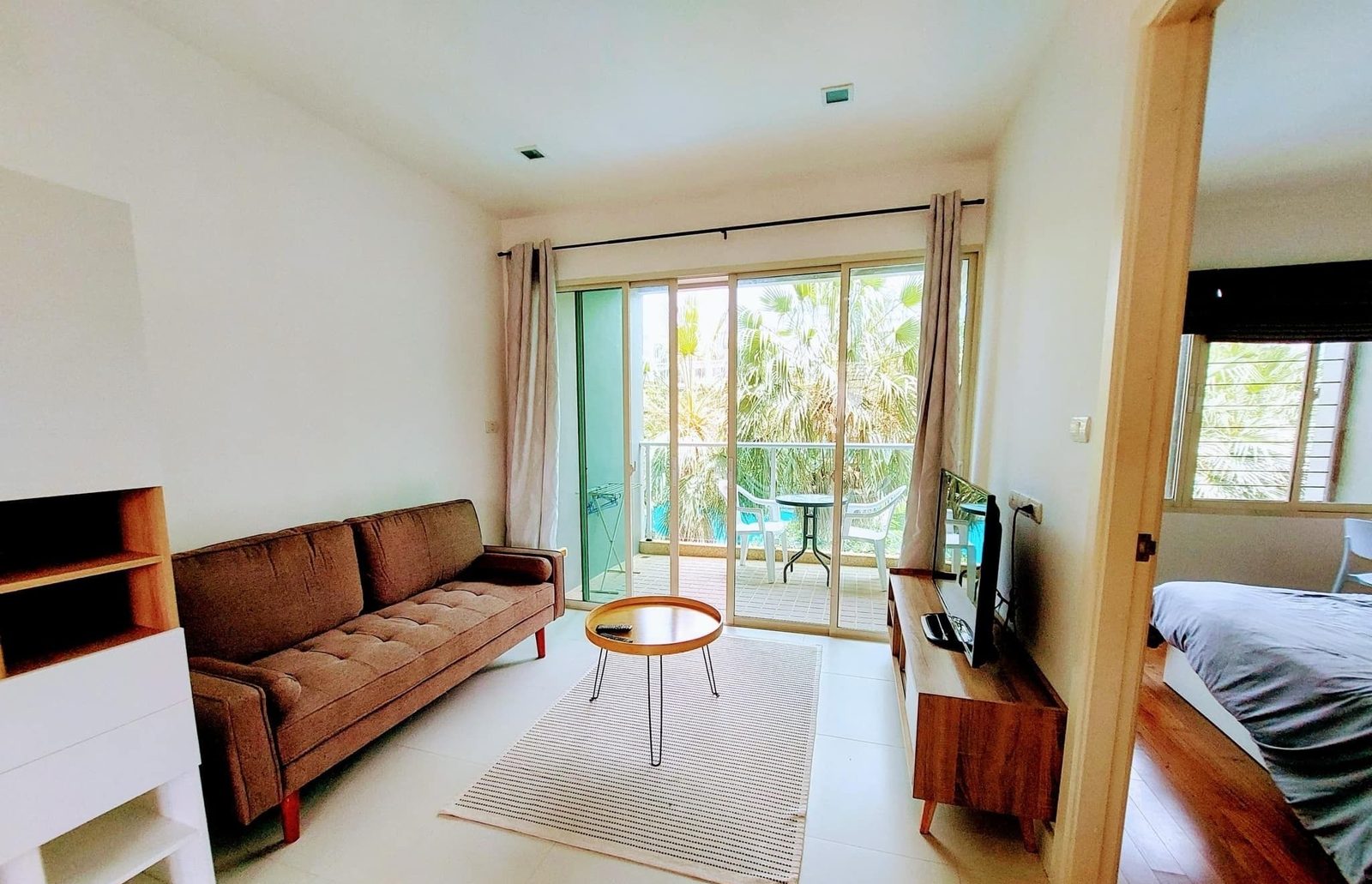 1 Bedroom Condo for rent at The Seacraze — photo 1