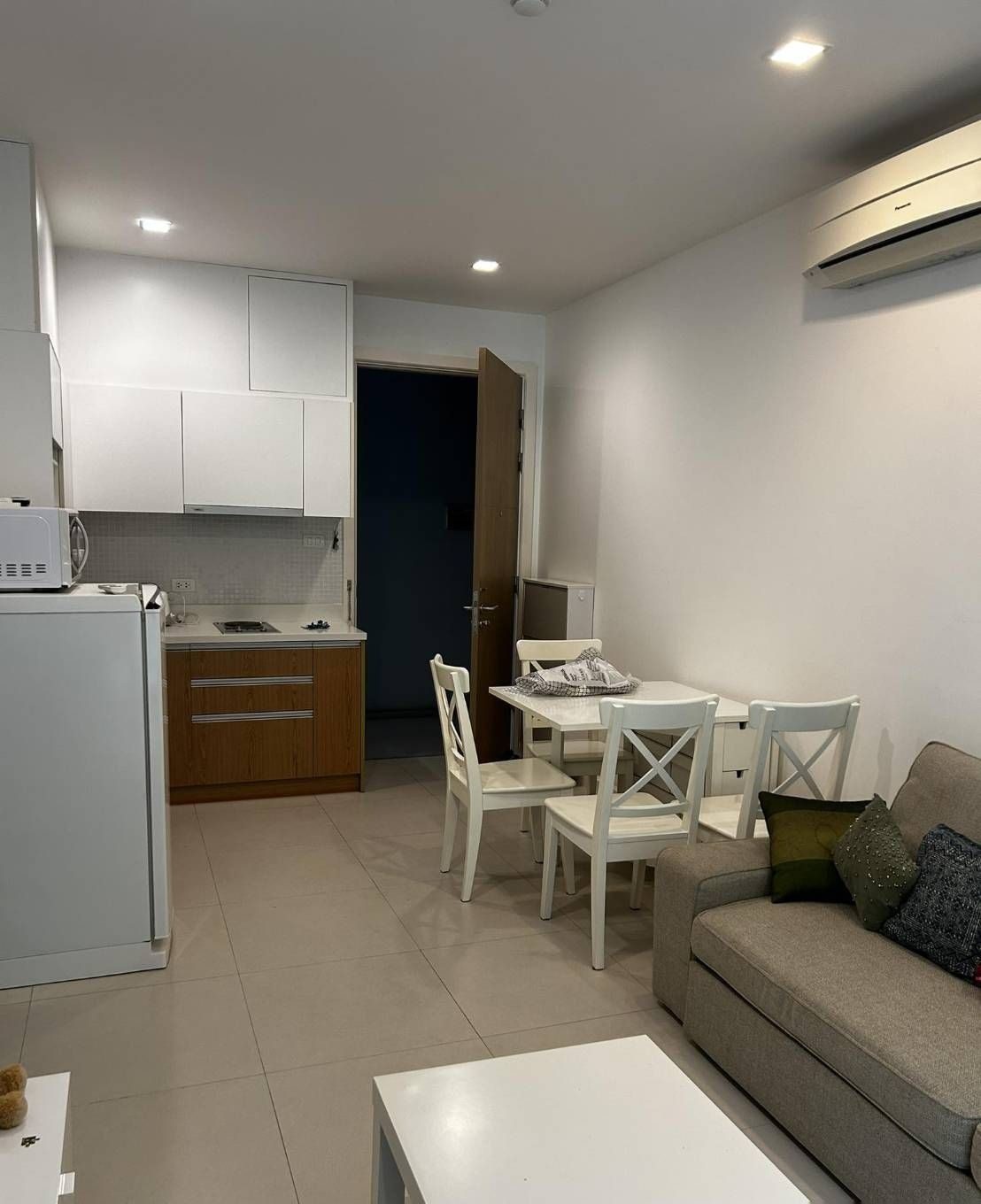 1 Bedroom Condo for rent at The Seacraze — photo 3