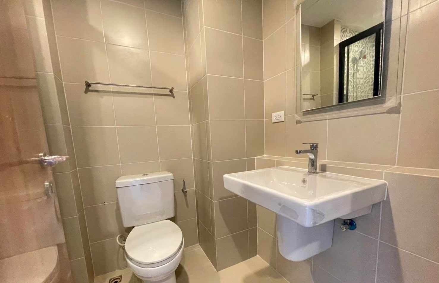 Studio Condo for rent at La Habana — photo 4