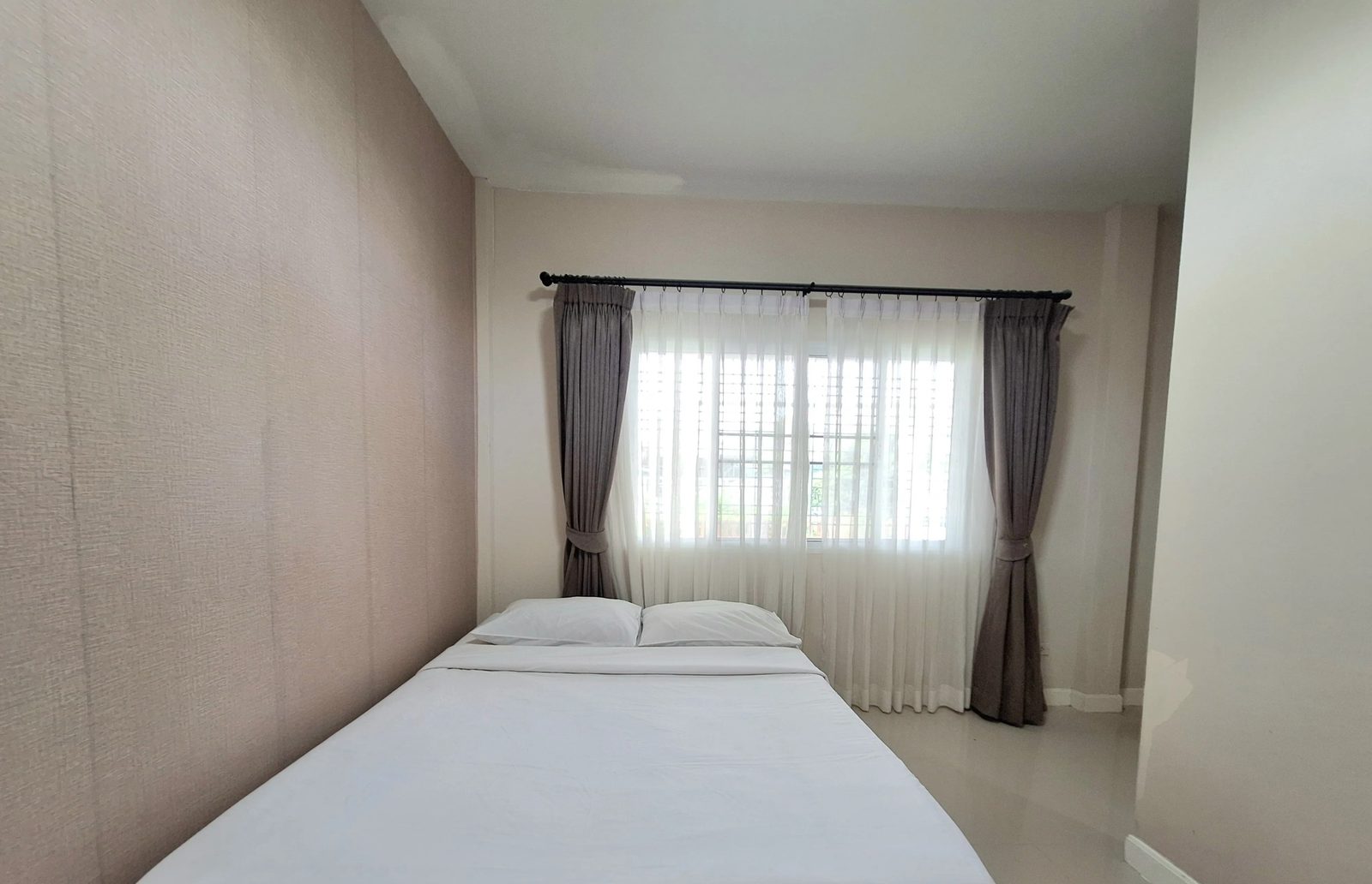 2 Bedroom House for rent at The Canal Village — photo 5