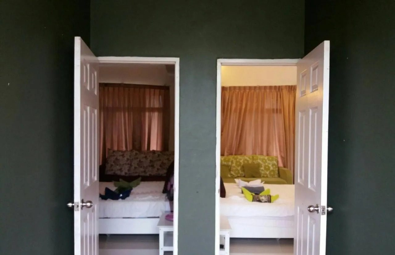 Modern 2-Bedroom House Furnished Interior Soi Hua Hin 102 — photo 2