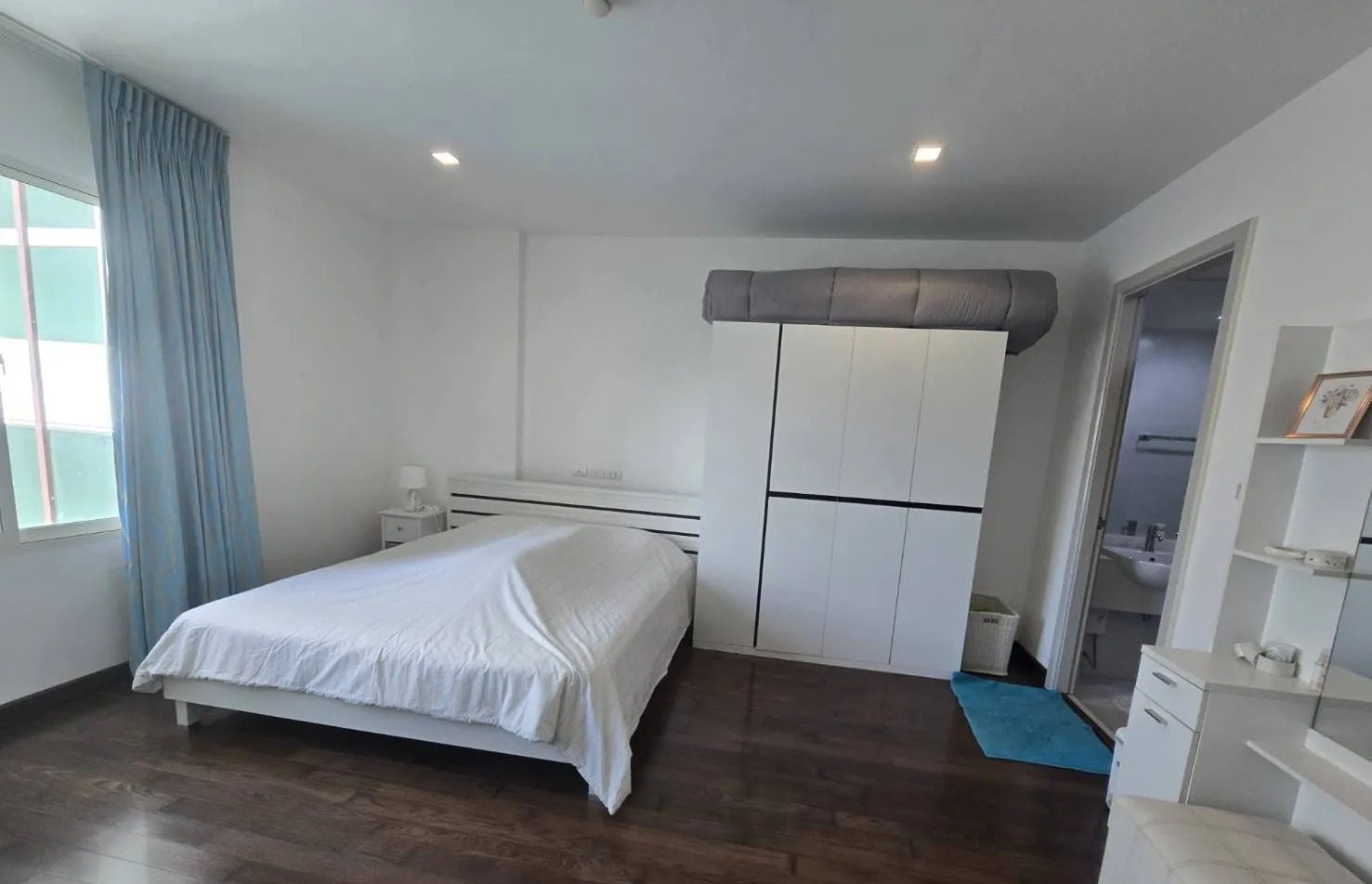 2 Bedroom Condo for rent at The Seacraze — photo 4