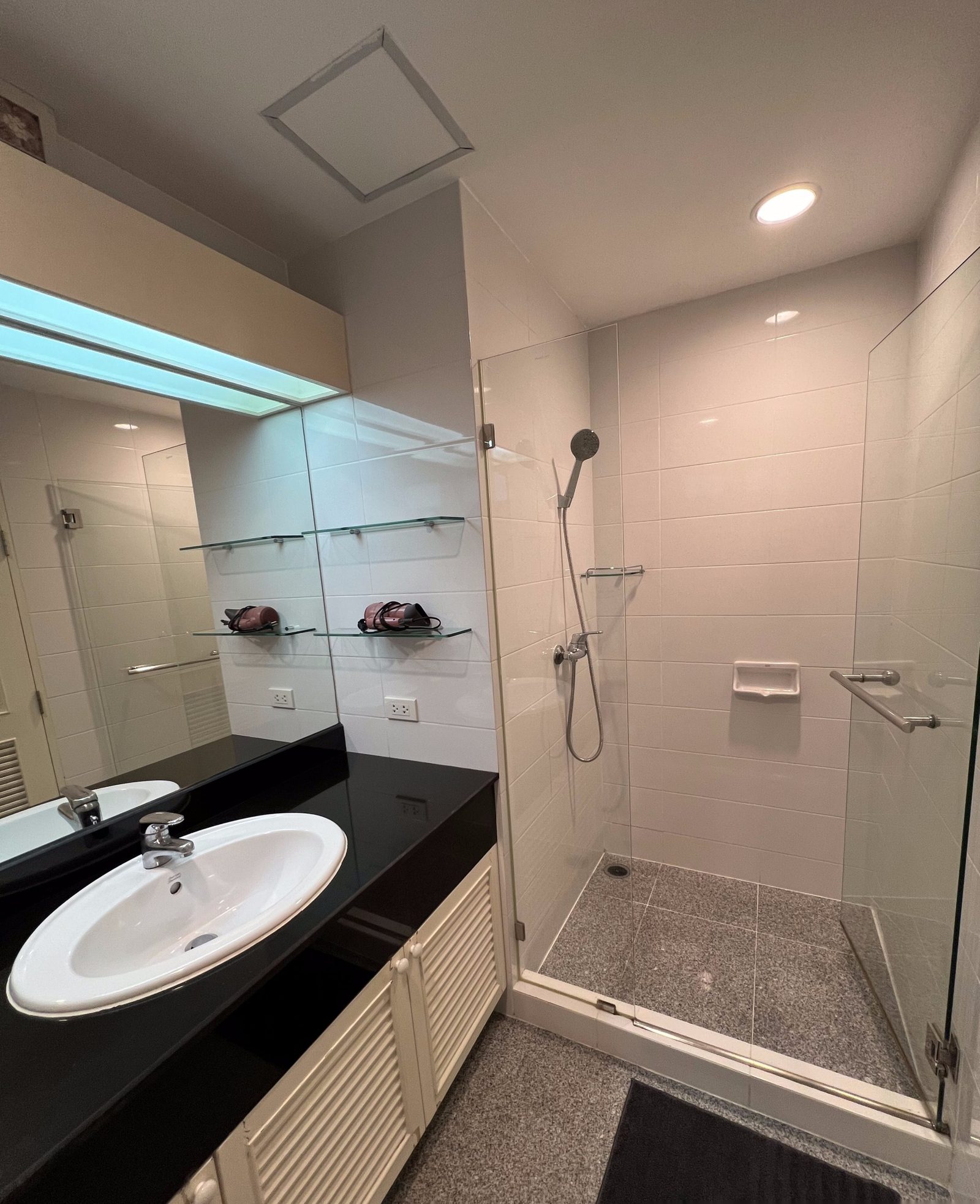 2 Bedroom Condo for rent at Baan Plai Haad Kao — photo 5
