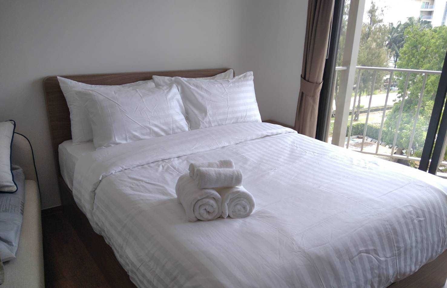 Studio Condo for rent at La Habana — photo 1