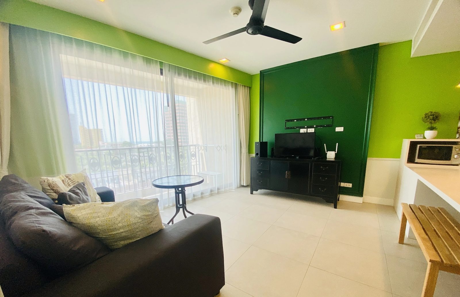 1 Bedroom Condo for rent at Marrakesh Residences — photo 2