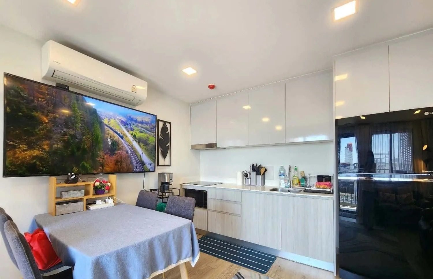 2 Bedroom Condo for rent at Marvest — photo 3