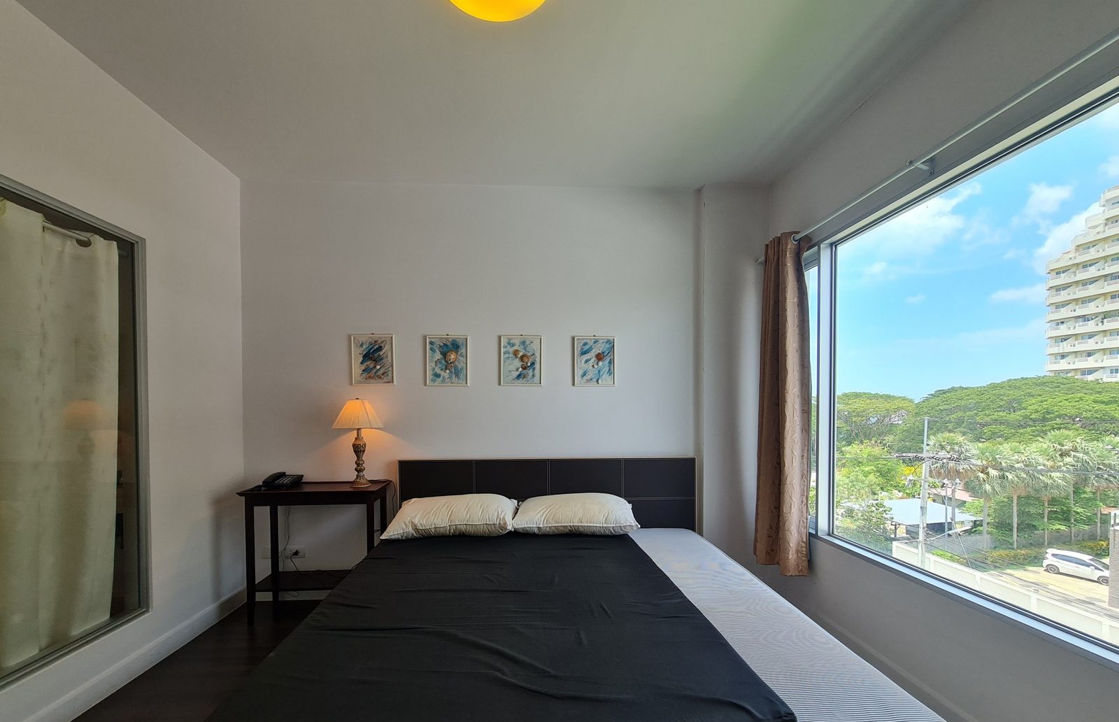 1 Bedroom Condo for rent at Baan Sanpluem — photo 4