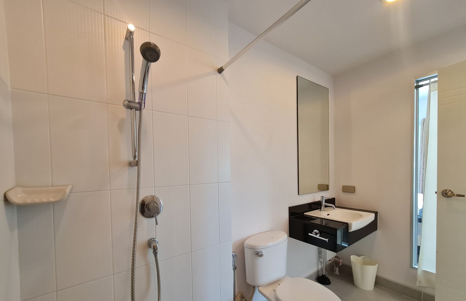 1 Bedroom Condo for rent at Baan Sanpluem — photo 5