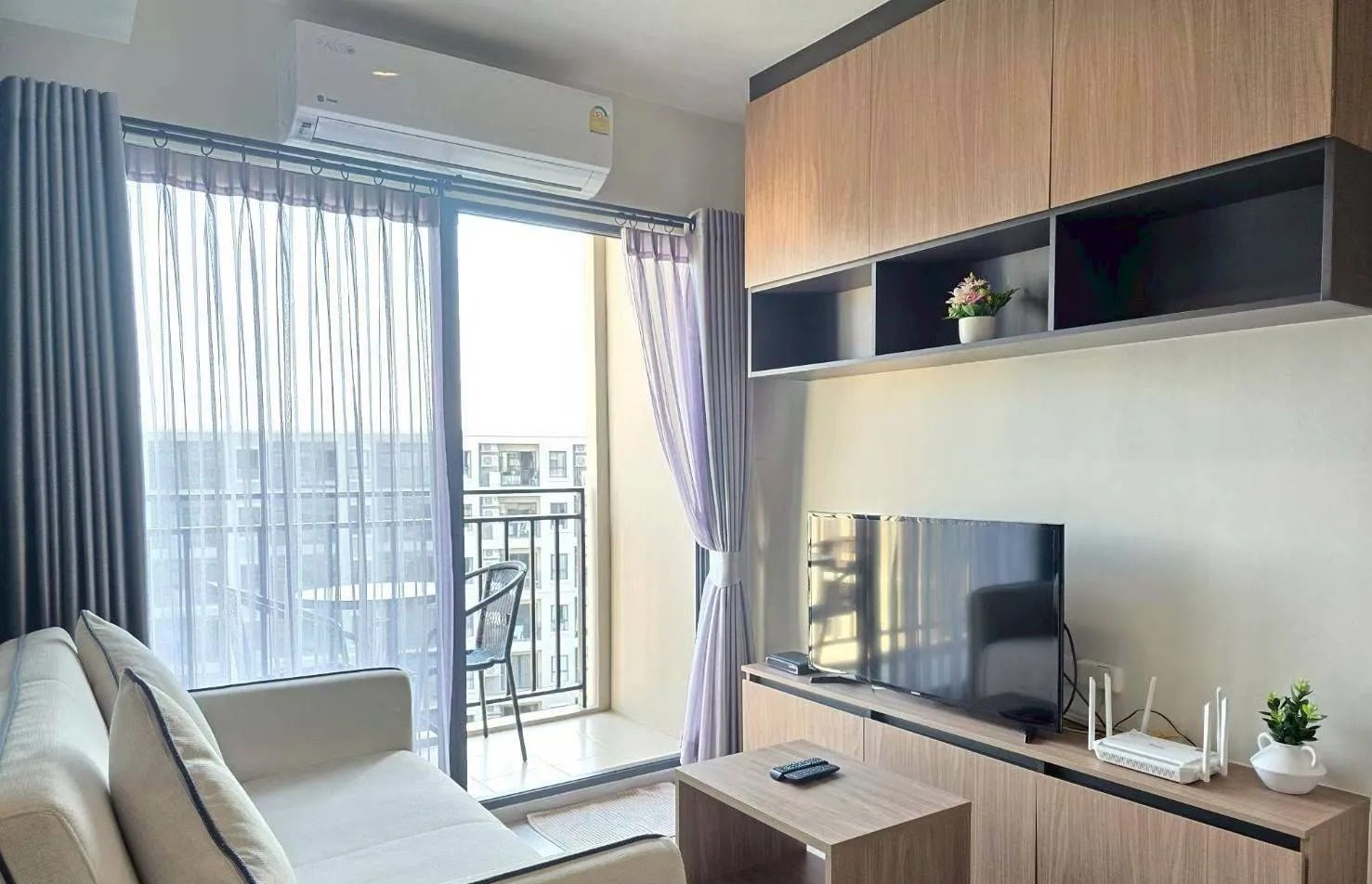 1 Bedroom Condo for rent at La Casita — photo 4