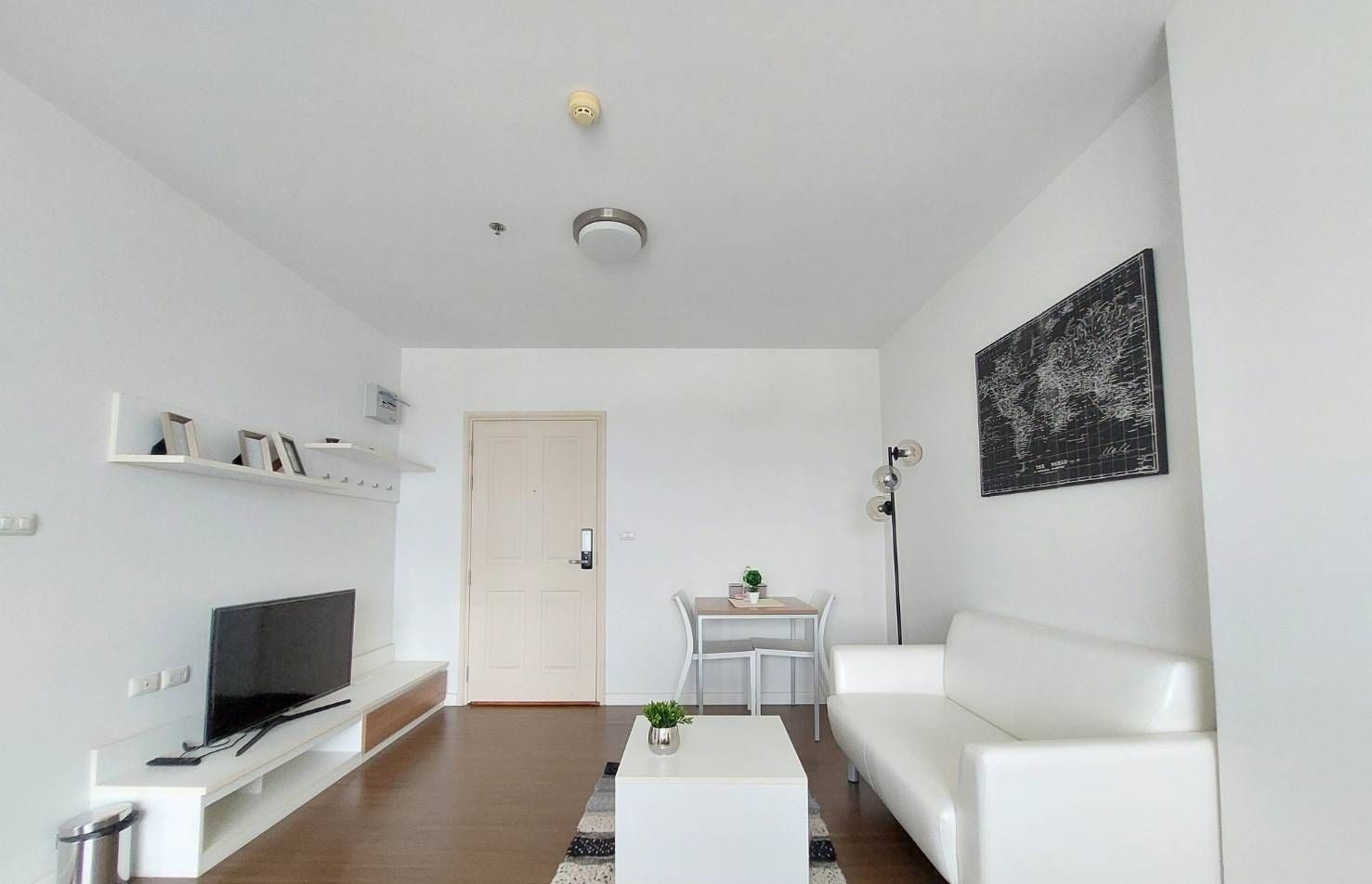 Studio Condo for rent at Baan Kiang Fah