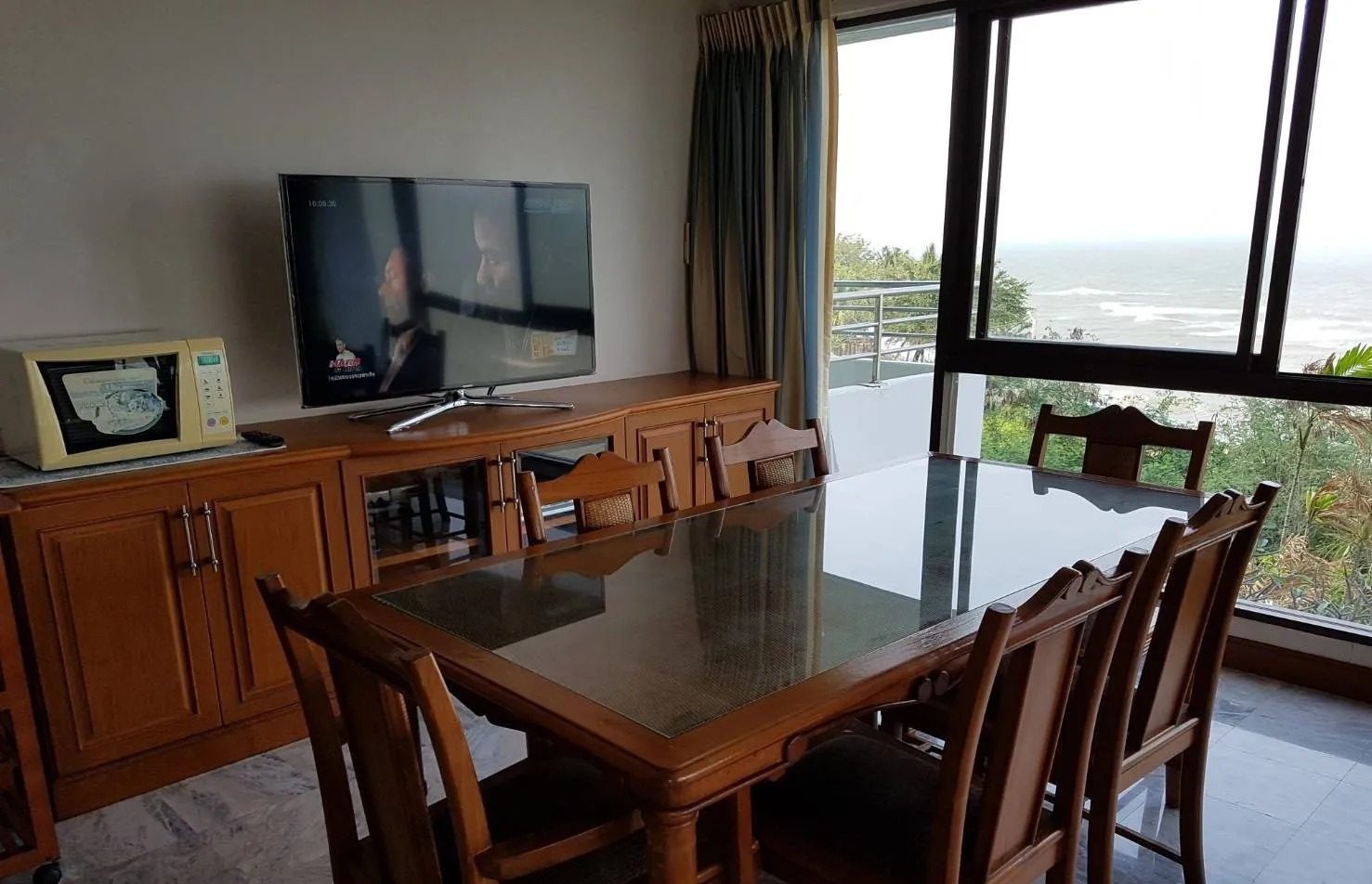 3 Bedroom Condo for rent at Palm Pavilion — photo 3