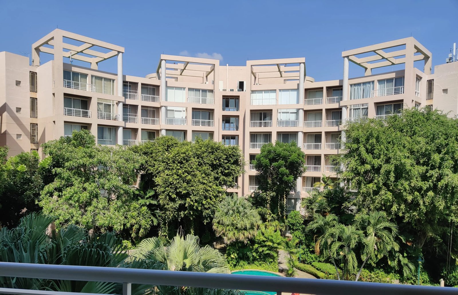 2 Bedroom Condo for rent at Baan Sansaran Condo