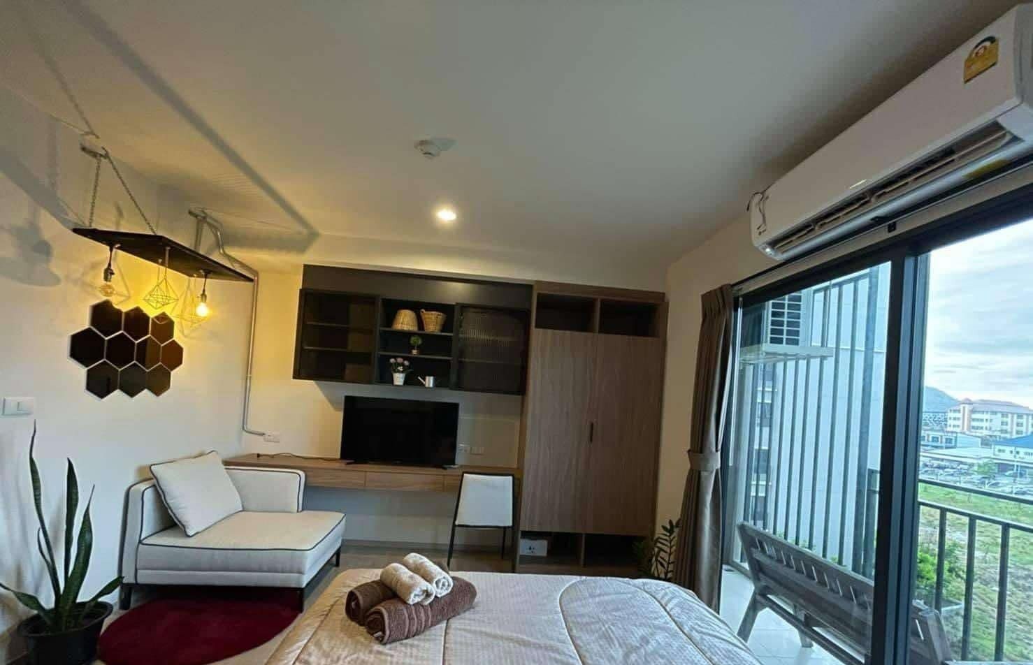 1 Bedroom Condo for rent at La Casita — photo 4