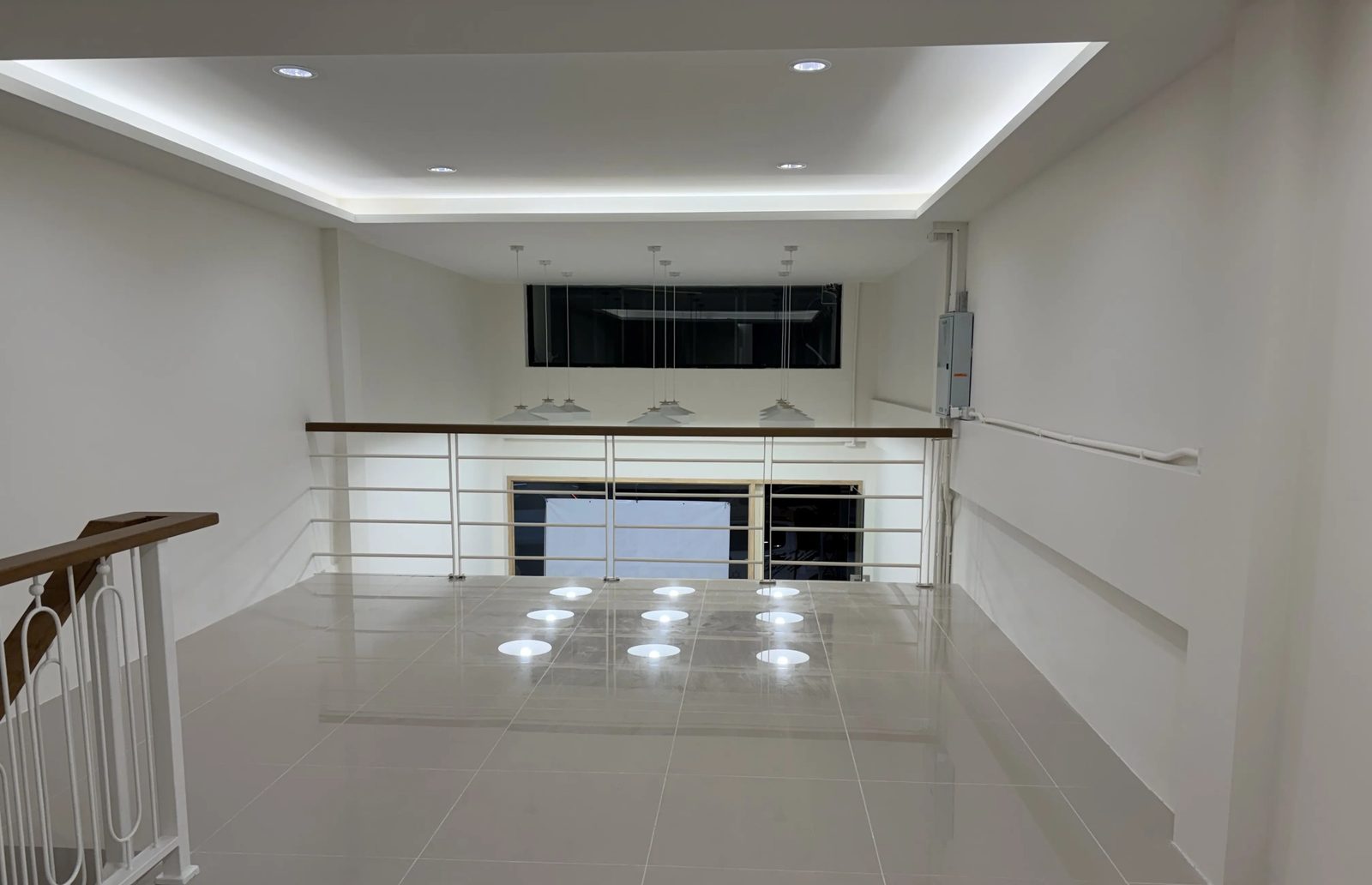 Commercial Building for Rent in Hua Hin near Market — photo 4