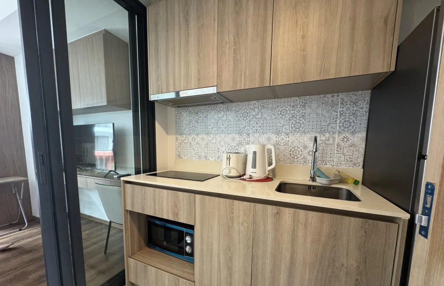 Studio Condo for rent at La Habana — photo 5