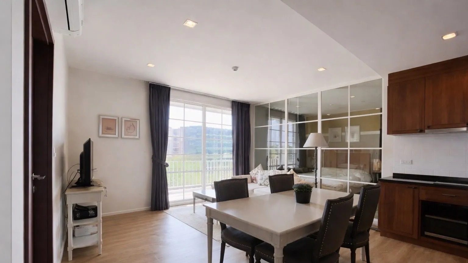 2 Bedroom Condo for rent at Autumn Condominium — photo 2