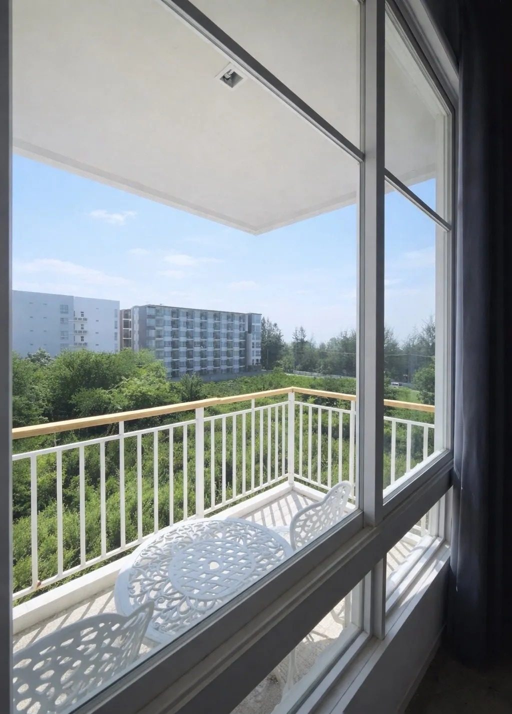 2 Bedroom Condo for rent at Autumn Condominium — photo 3