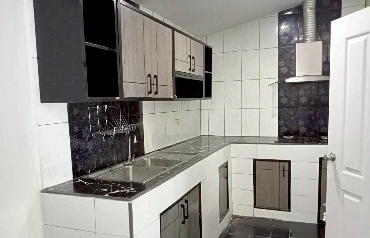 3 Bedroom Townhouse for rent at La Vallee Town 3 — photo 4