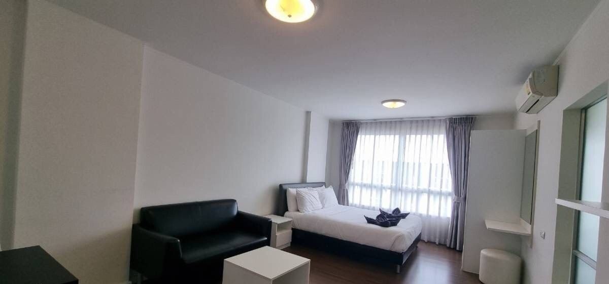 1 Bedroom Condo for rent at Baan Koo Kiang — photo 2