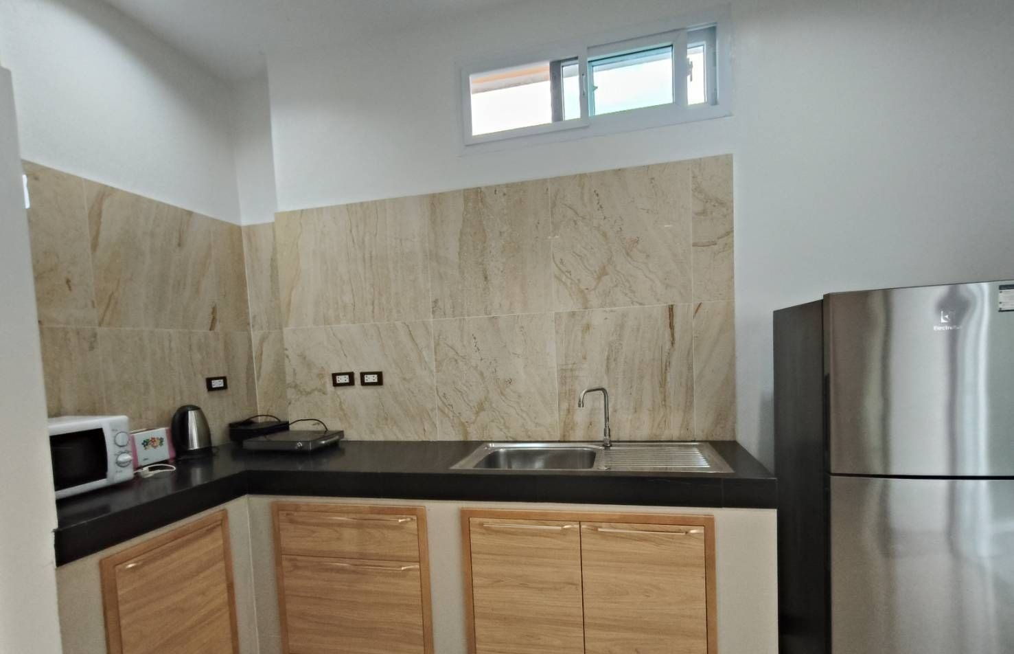 2 Bedroom Apartment for rent at New Horizon — photo 2