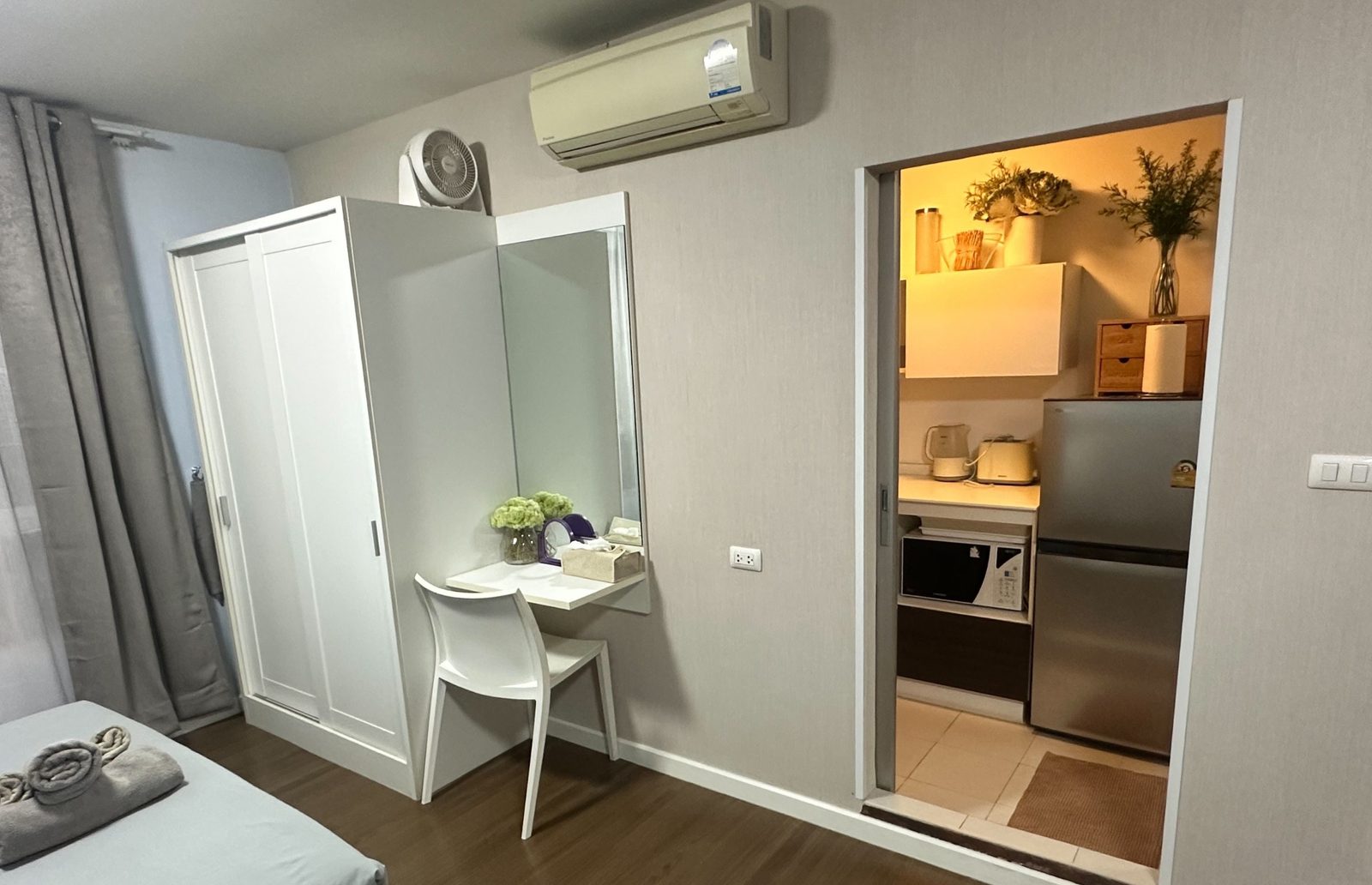 Studio Condo for rent at Baan Kun Koey — photo 4