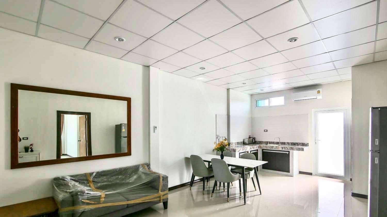 2 Bedroom Apartment for rent at New Horizon — photo 2