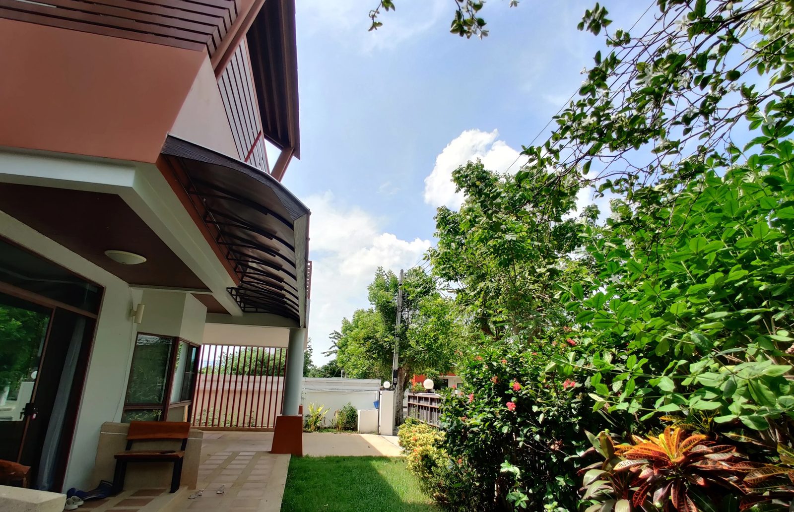 4 Bedroom House for rent at La Vallee — photo 3
