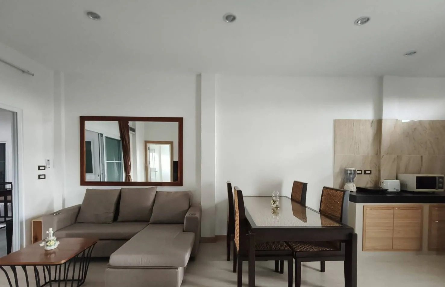 2 Bedroom Apartment for rent at New Horizon — photo 1