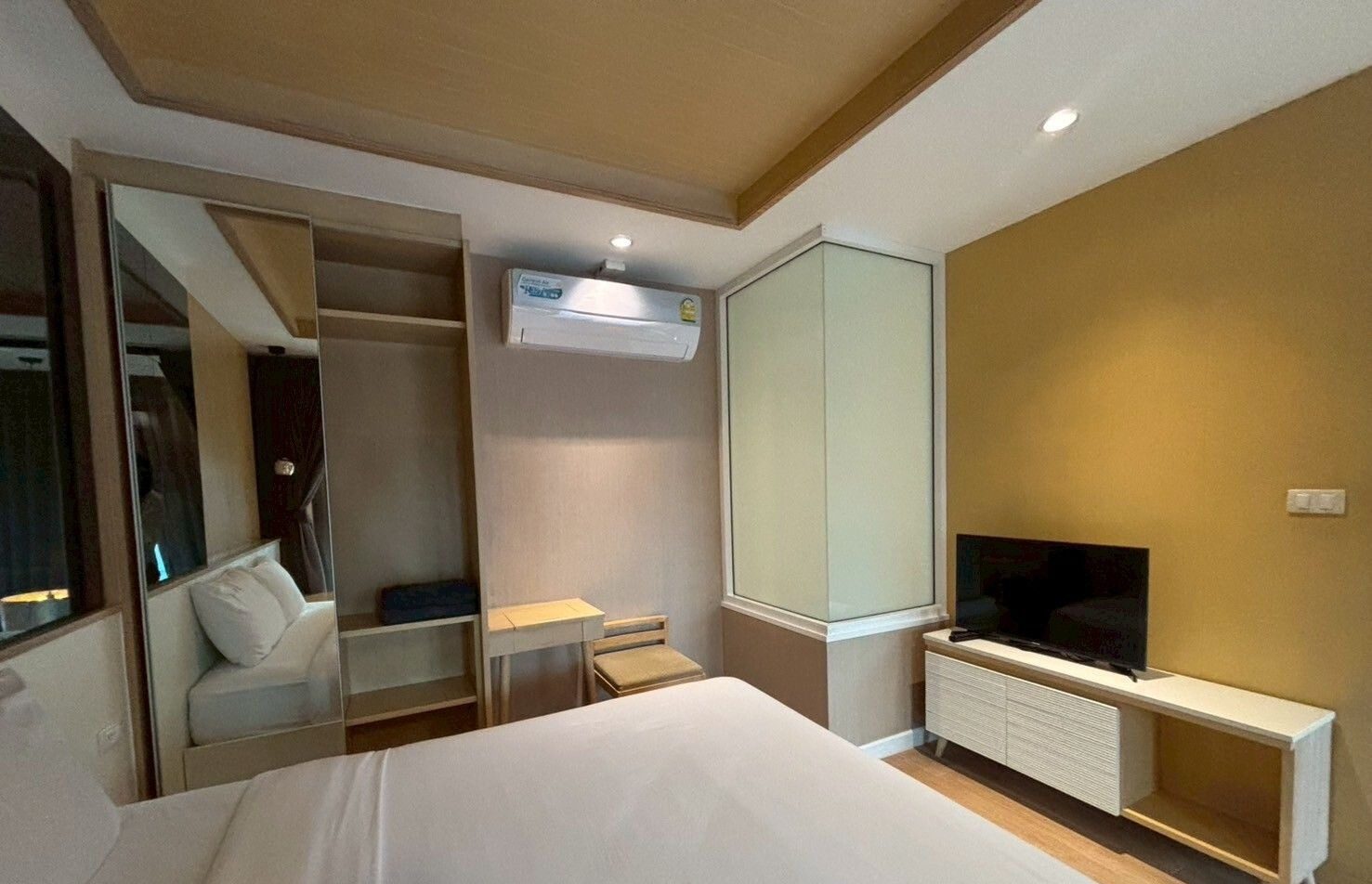 2 Bedroom Condo for rent at Maysa Condo — photo 5