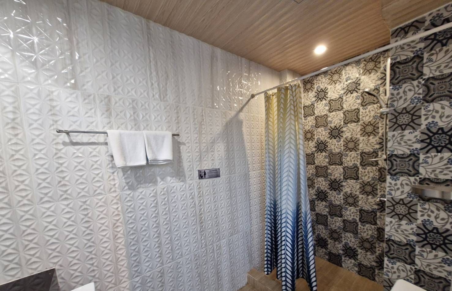 Studio Hotel for rent at Hub Hua Hin 57 — photo 3