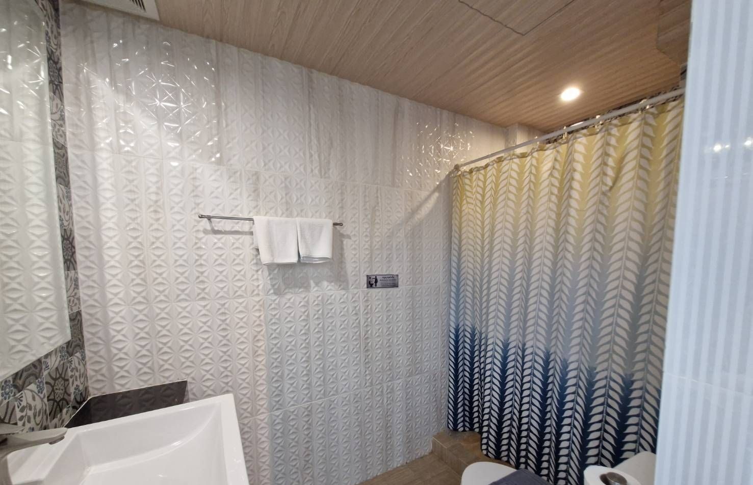Studio Hotel for rent at Hub Hua Hin 57 — photo 4