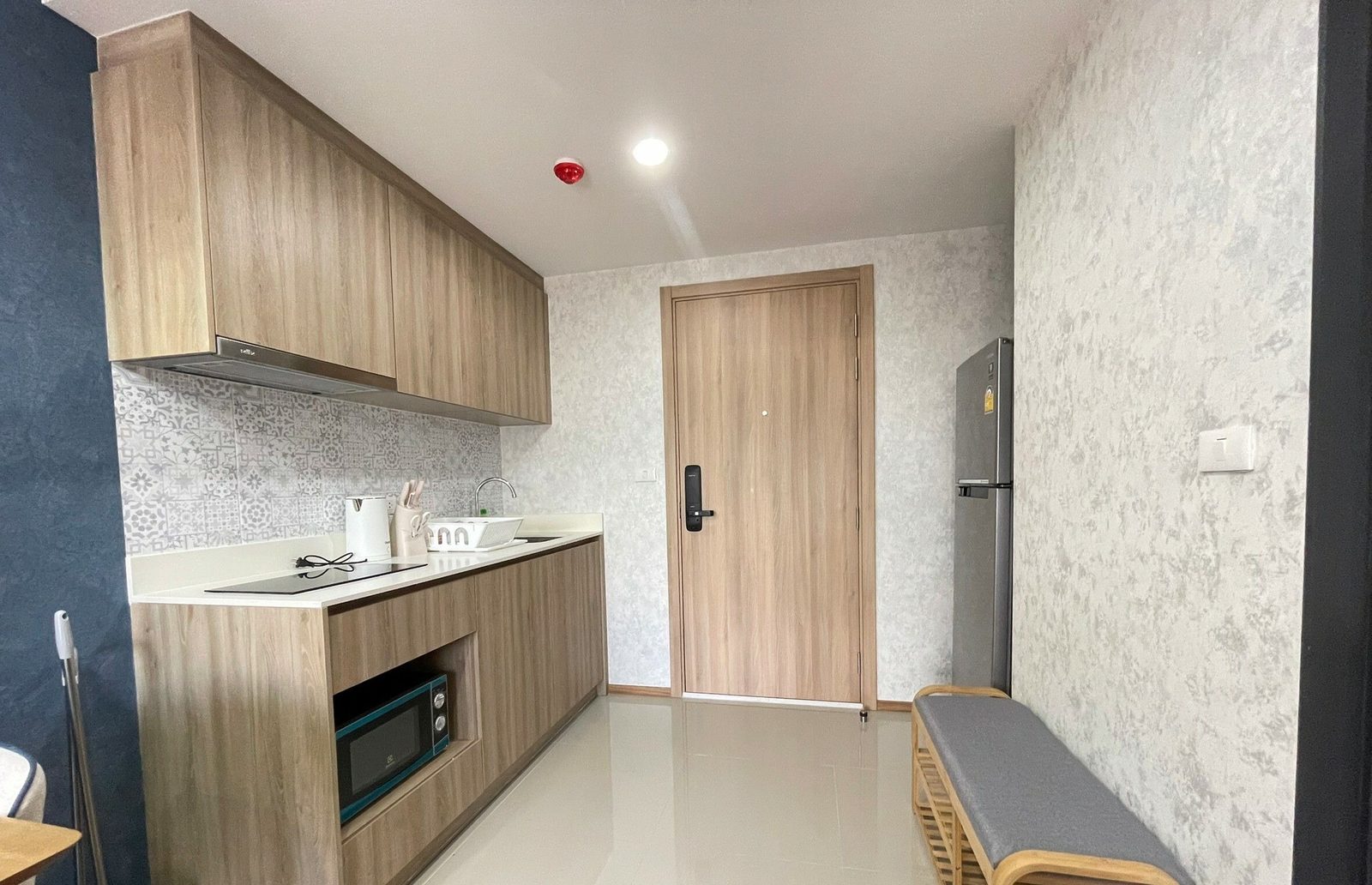 1 Bedroom Condo for rent at La Habana — photo 3